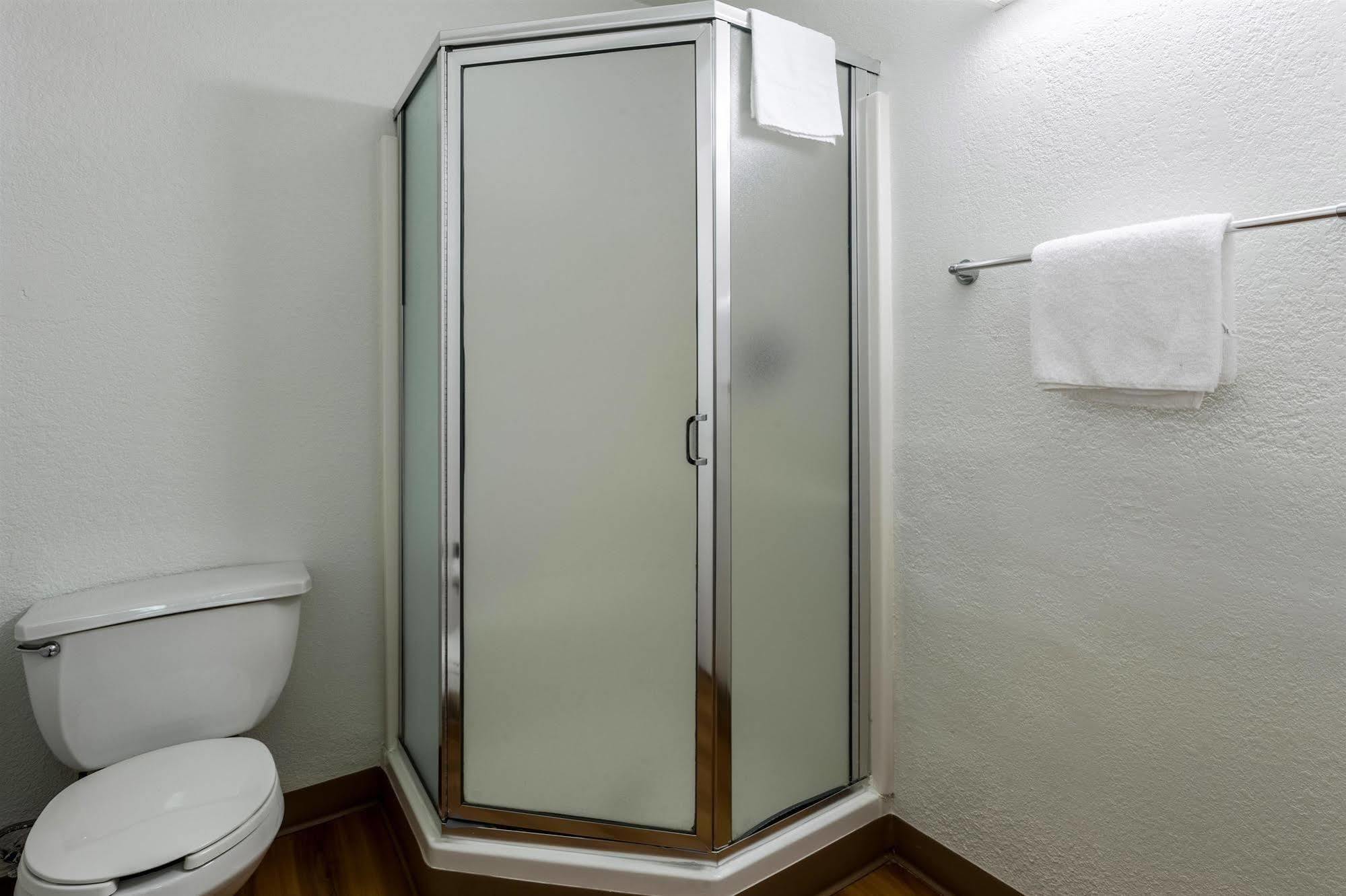 Motel 6 Sacramento, Ca - Downtown Екстер'єр фото